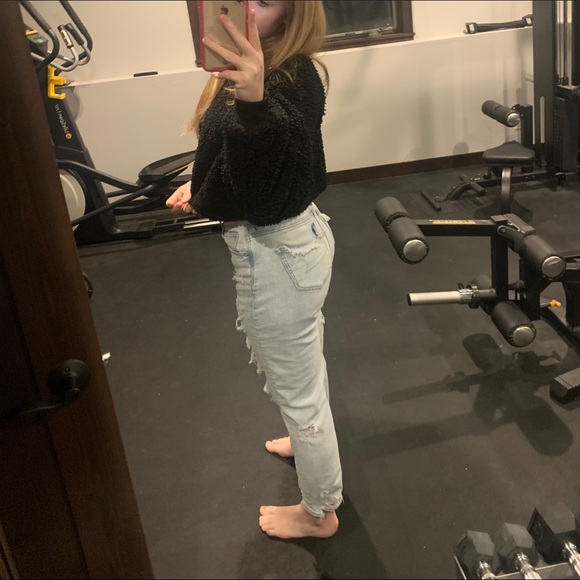 AE Mom Jean - Picture 3 of 7